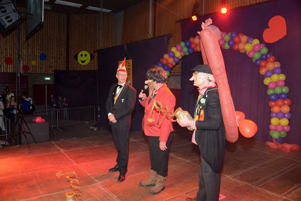 ../Images/Prijsuitreiking optocht 2015 002.jpg